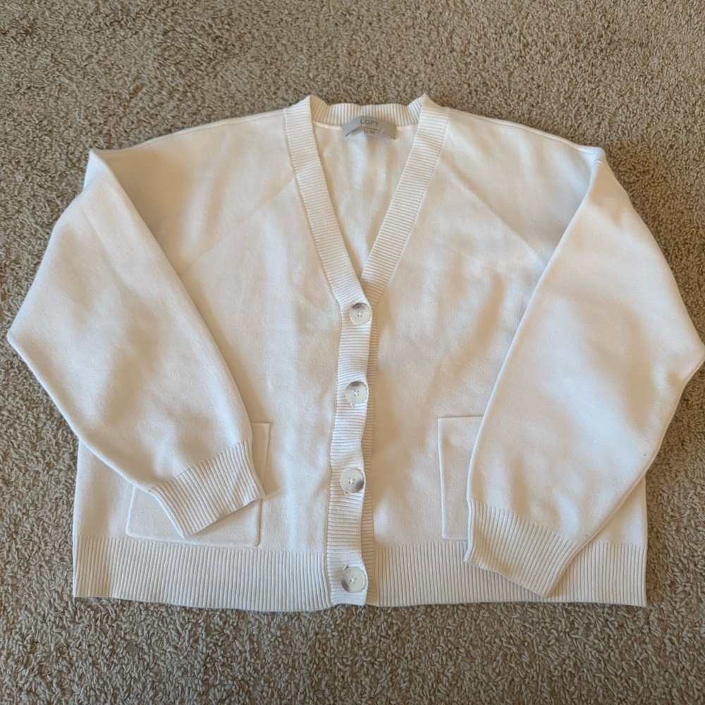 LOFT V white cardigan